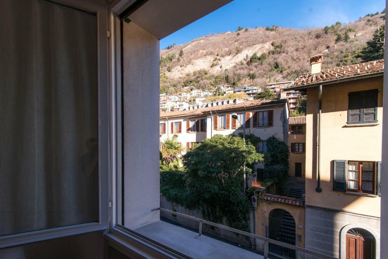 Al Piccolo Molo Apartamento Como Exterior foto