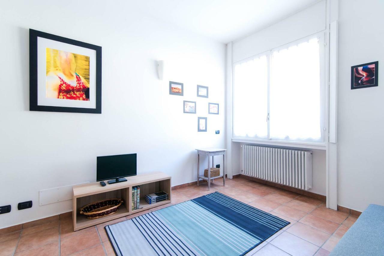 Al Piccolo Molo Apartamento Como Exterior foto