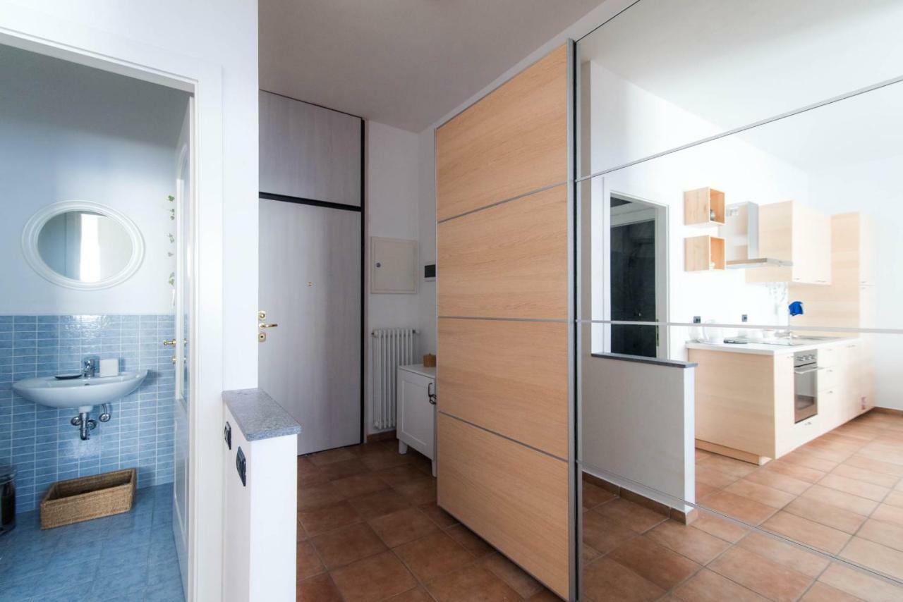 Al Piccolo Molo Apartamento Como Exterior foto